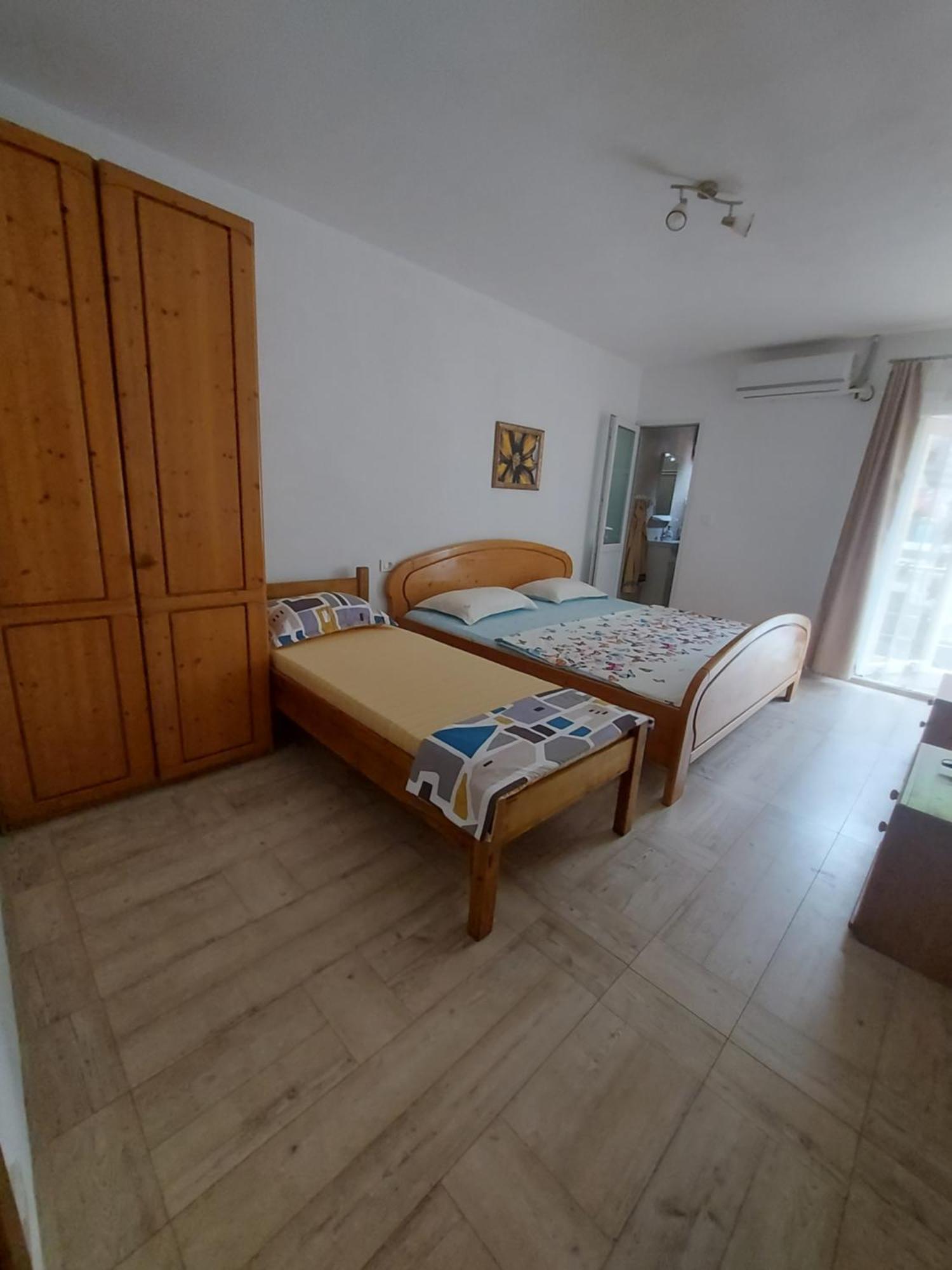 Casa Dalys Orşova Exterior foto